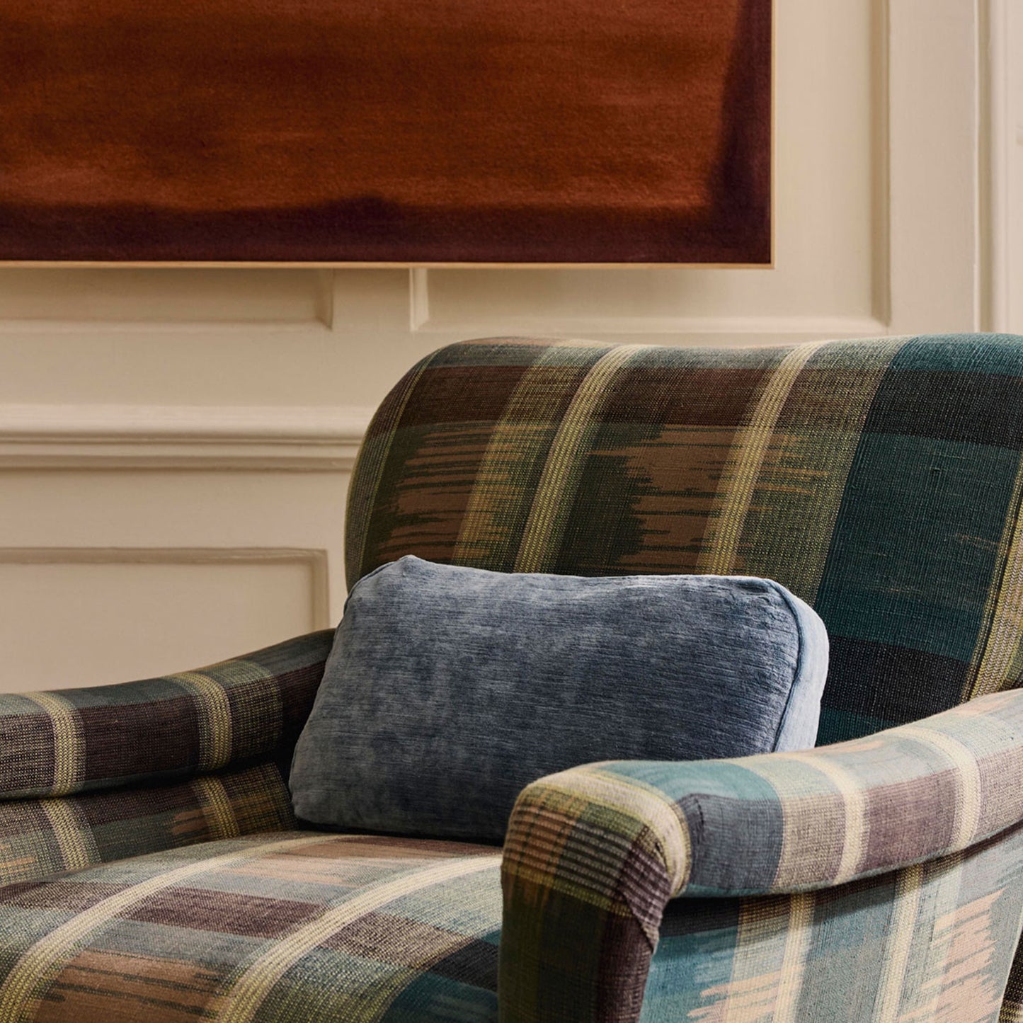 The Small Rounded Box Cushion In Atlas Mistral
