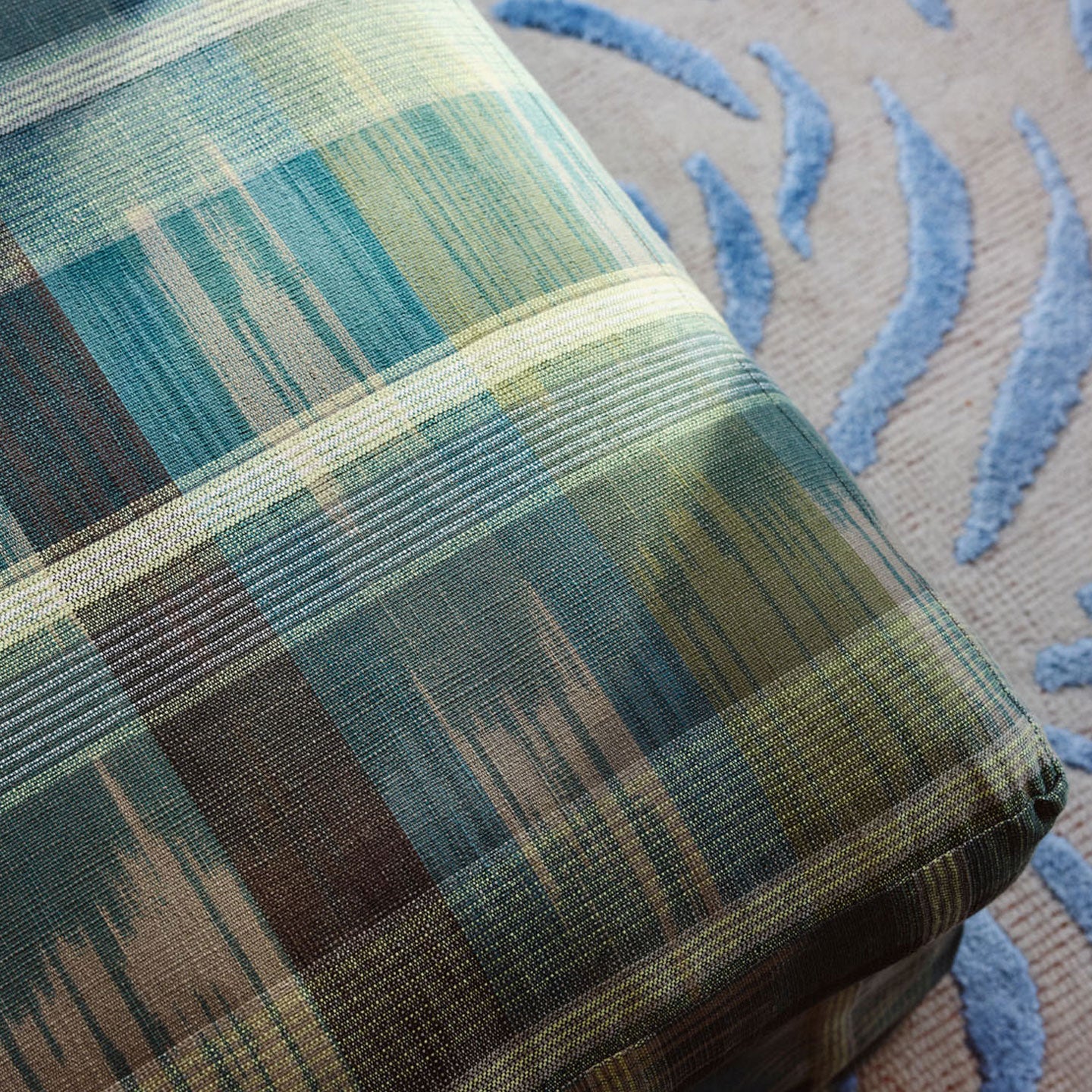 The Dash Ottoman