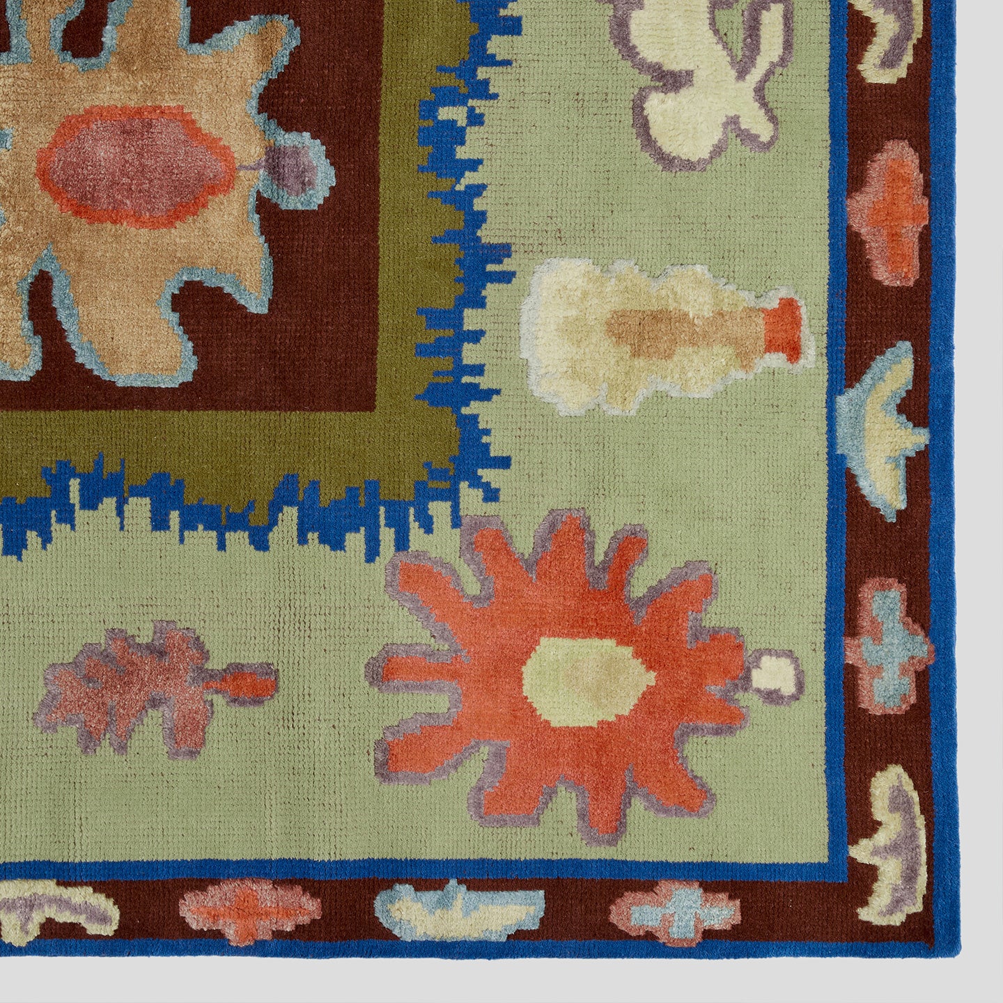 The Gem Rug Hand Knotted
