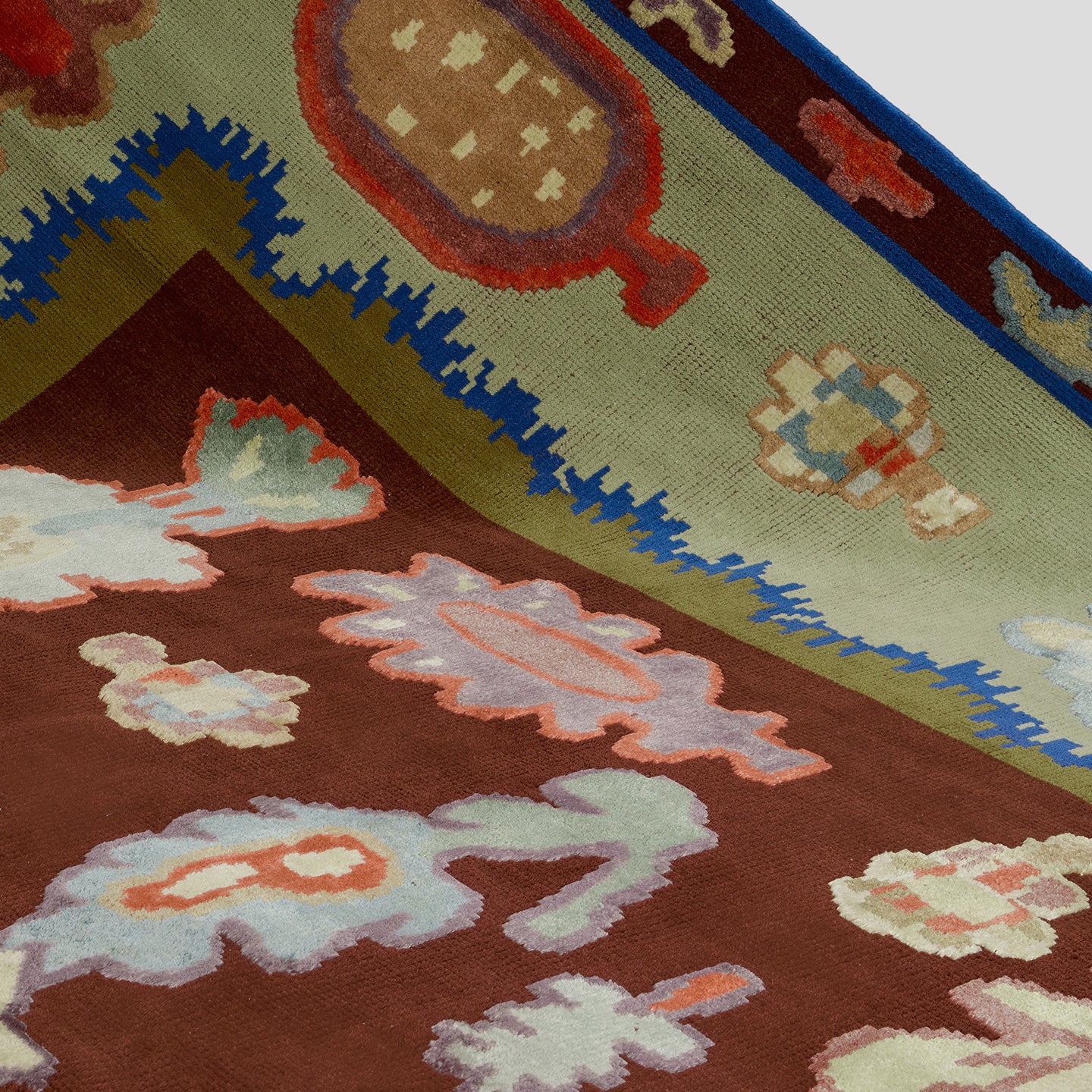 The Gem Rug Hand Knotted